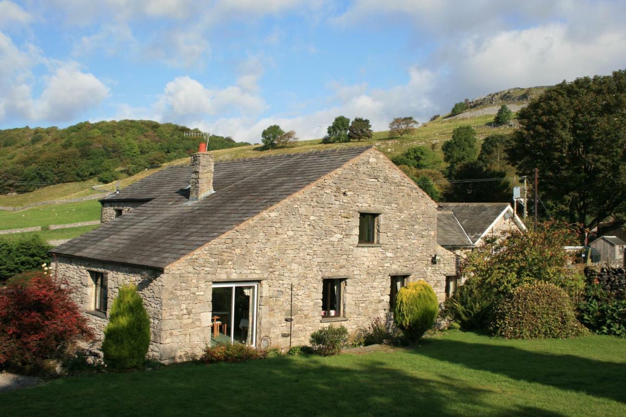 Scar Close Farmhouse Settle Exterior photo